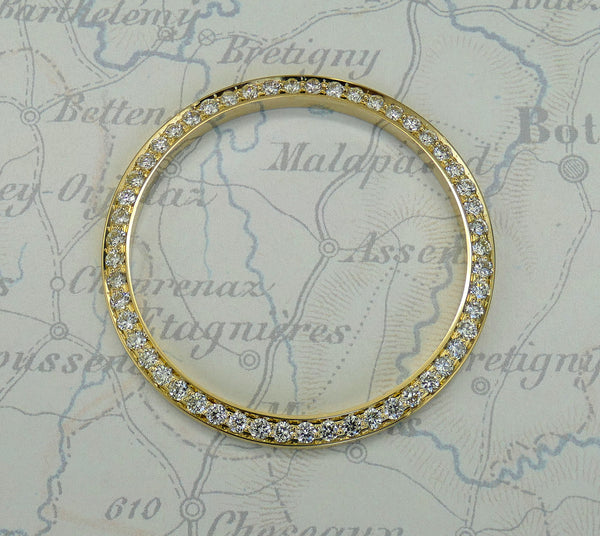 14k Gold 34mm 1-04ct YG