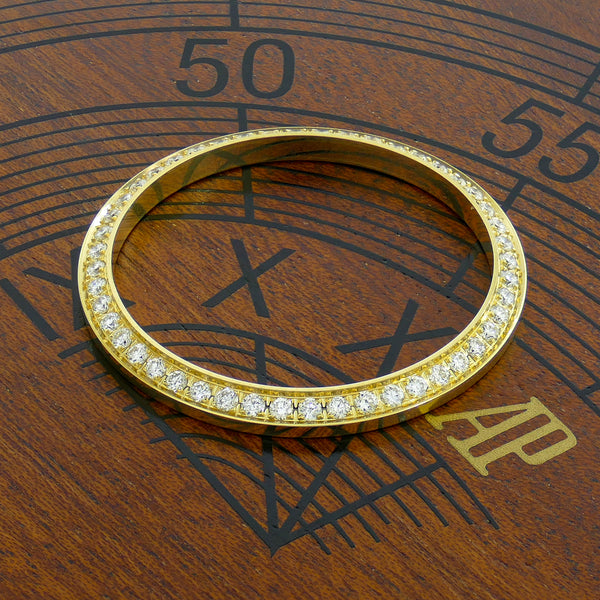 18k Gold 31mm 0.84ct YG 4prong